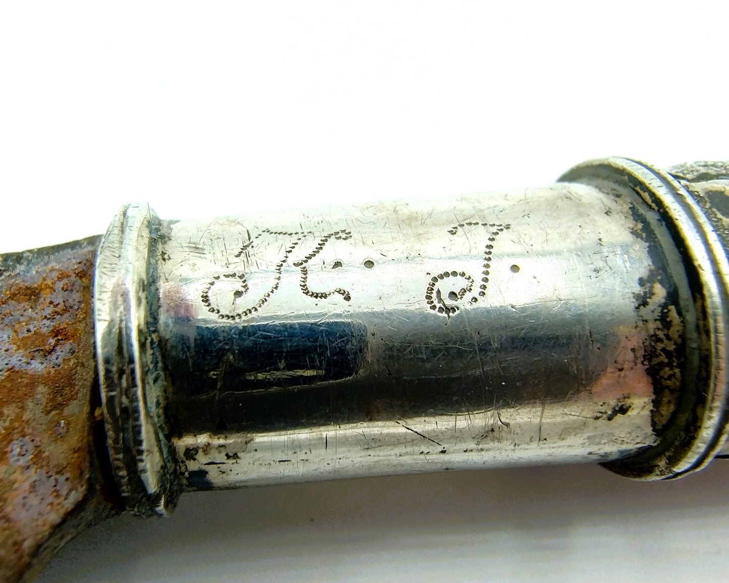 Mes met zilveren heft, J. van Leek, Leeuwarden, 18e eeuws.