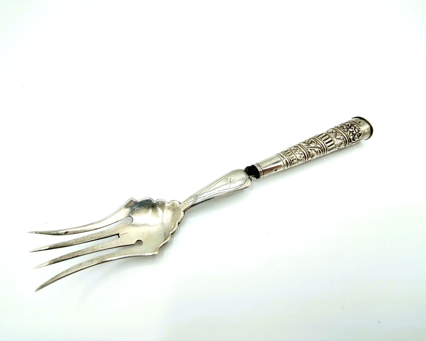 Zilveren heft aan vork, C. Coutrier, Amsterdam, ca. 1740