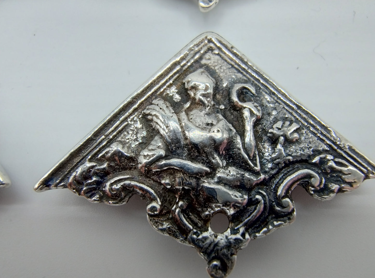Silver Bible lock, mutineer, clamp arm, attachment, 4 front corner pieces, W. Ernsen and E. Knolleman / Hoorn, 18th century