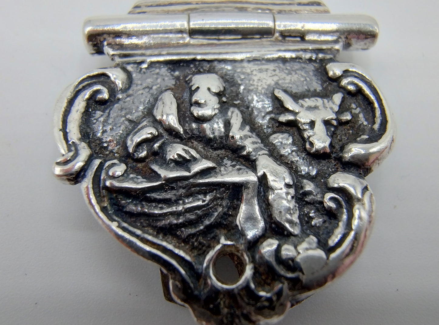 Silver Bible lock, mutineer, clamp arm, attachment, 4 front corner pieces, W. Ernsen and E. Knolleman / Hoorn, 18th century