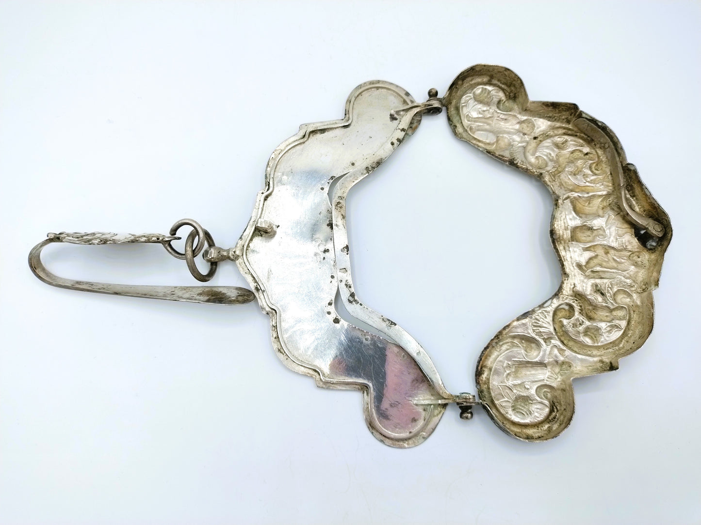Silver bag bracket with bag hook, GL Schuiten, Groningen, 1810