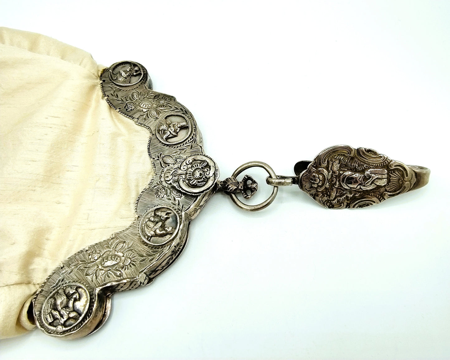 Silver bag bracket, J. Rienstra / Sneek, 18th century.