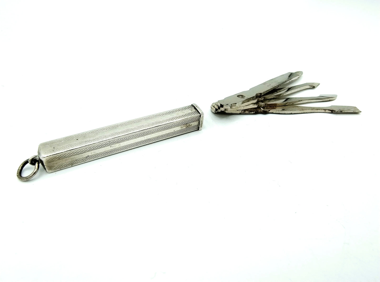 Manicureset in zilveren houder, Art deco, 20e eeuws