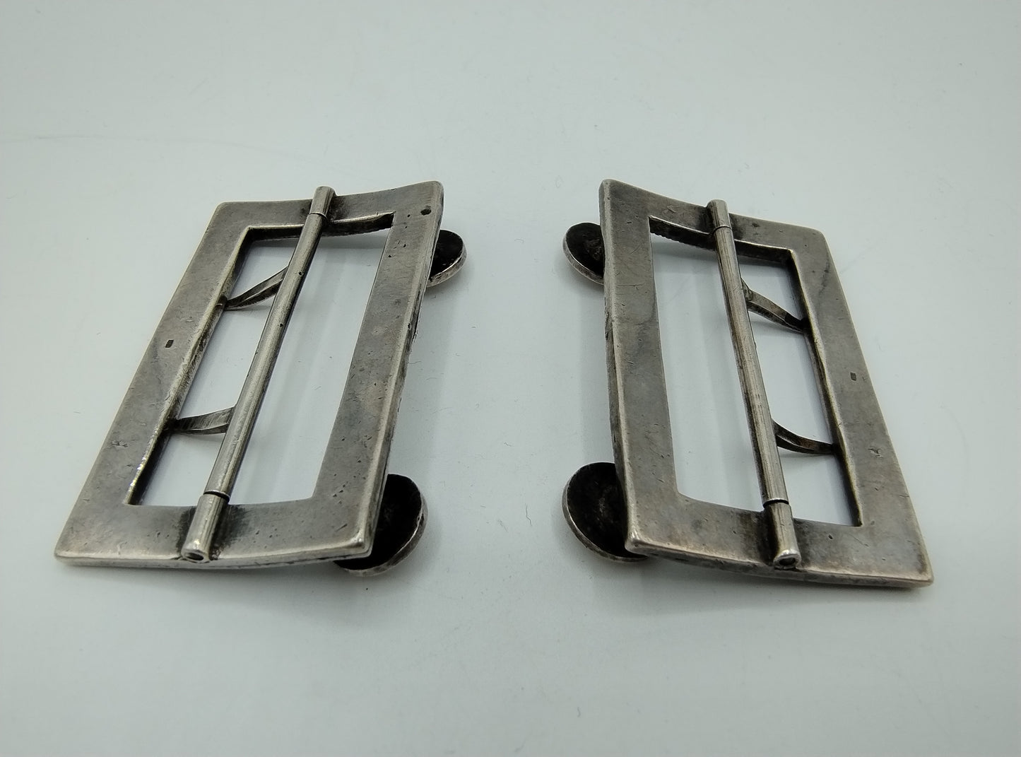 2 Zilveren gespen, Nederland, ca.1800