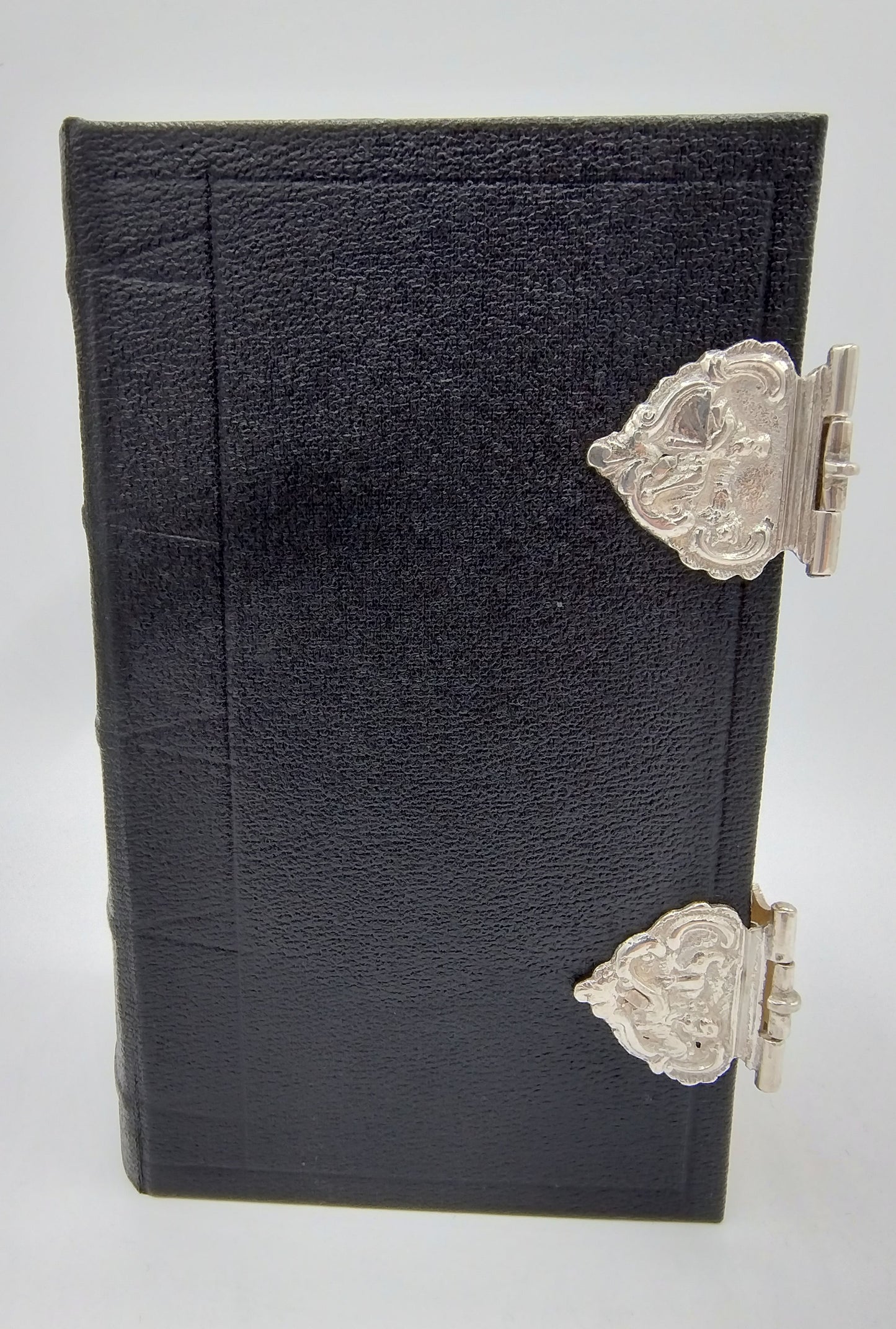 Bijbel met zilveren sloten, J. Bakker, Sneek, 1800