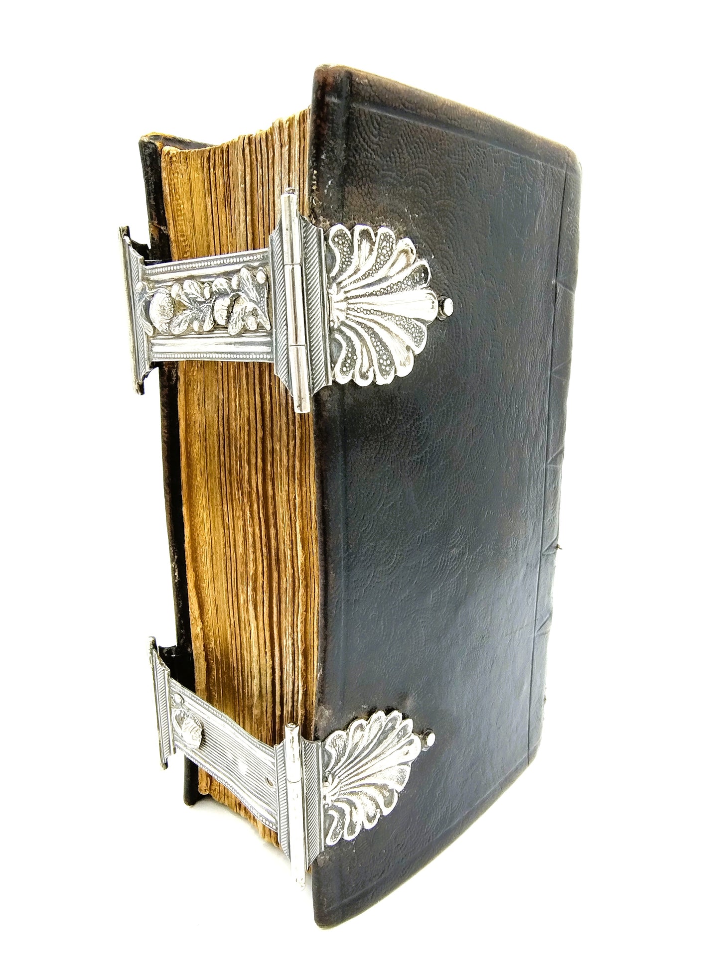 Bijbel met zilveren sloten, P. Lobensteijn, Schoonhoven, 1844