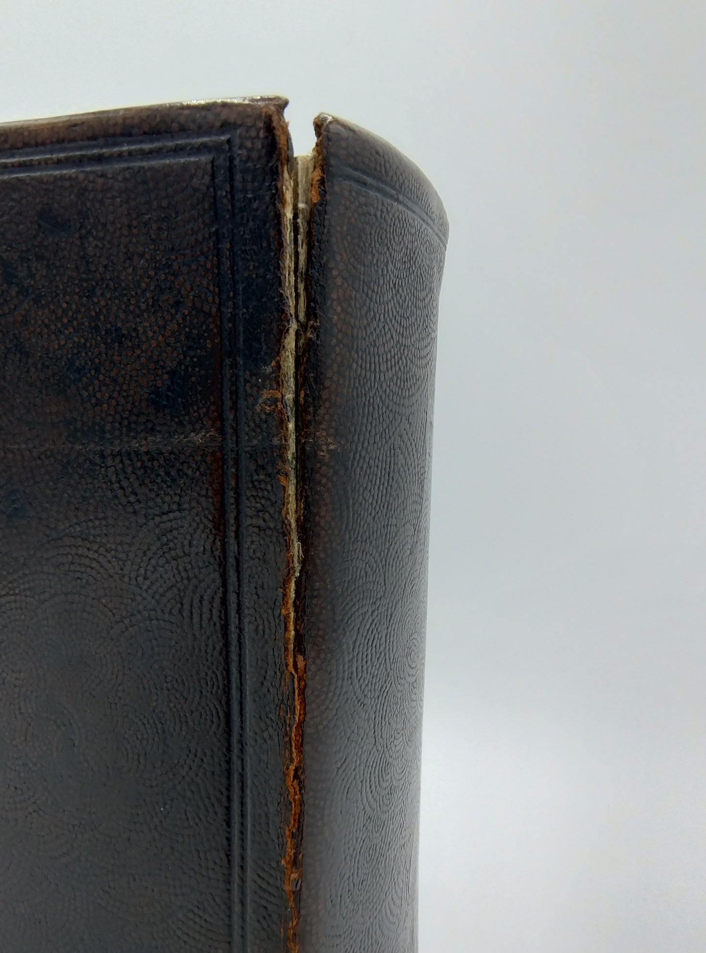 Bible with silver clasps, D. de Gilde Koppenol, Schoonhoven, 1889