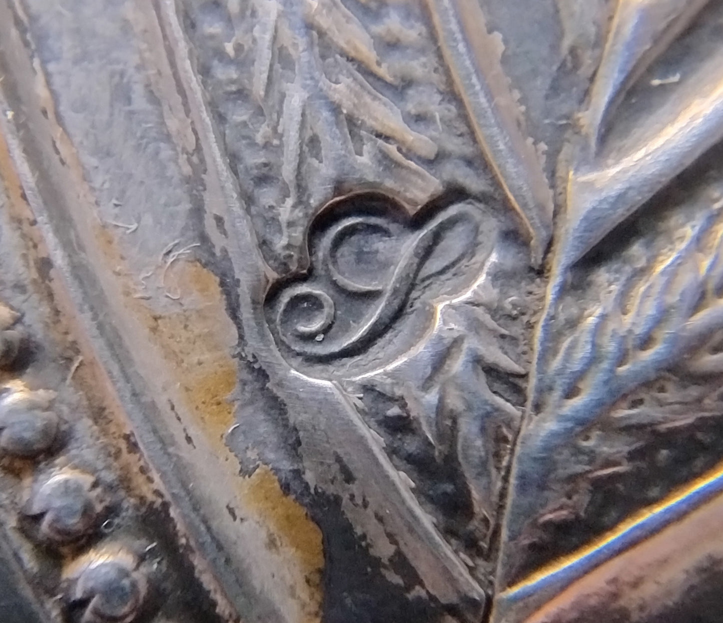 Bijbel met zilveren sloten, 1818