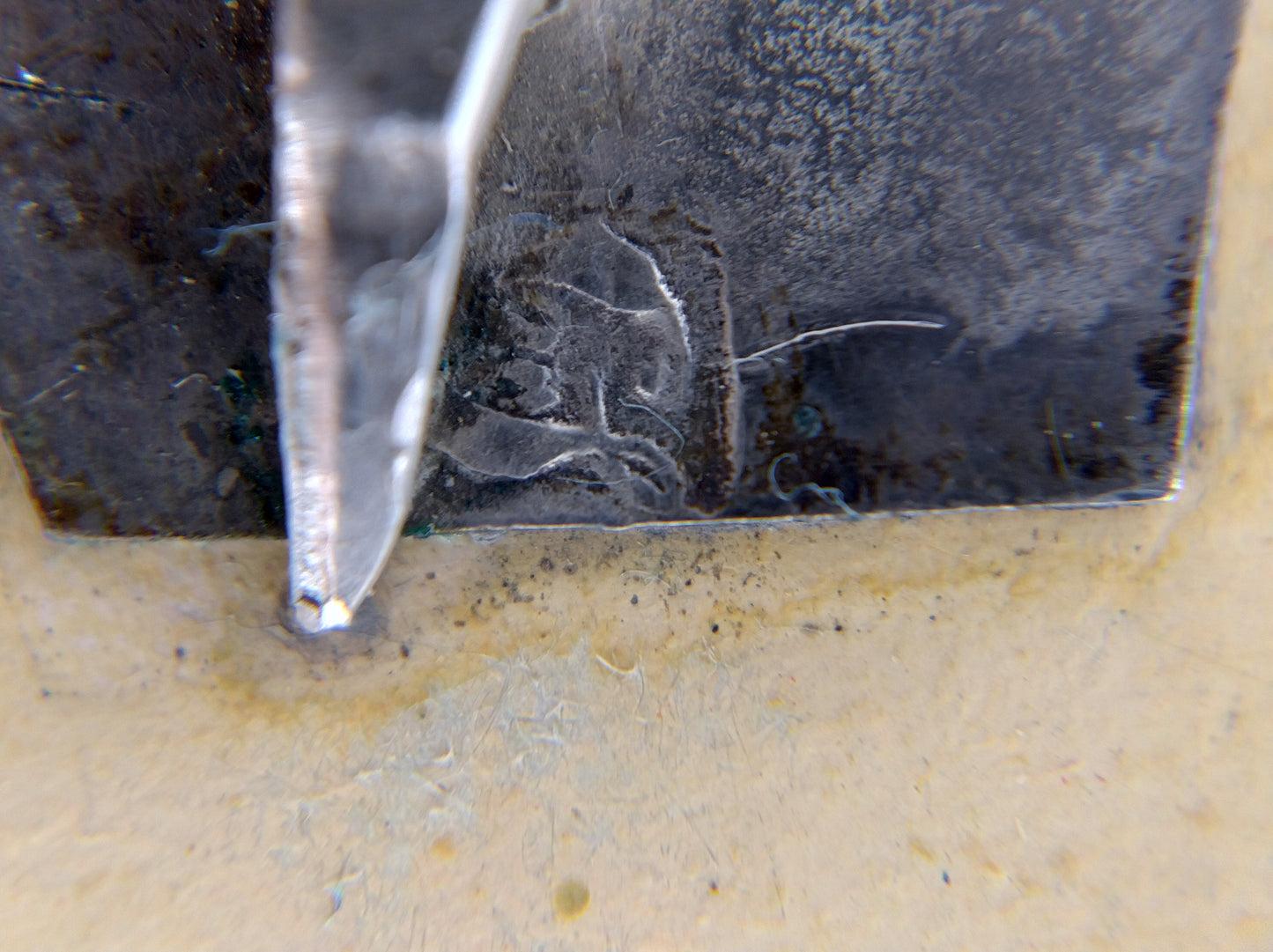 Bijbel met zilveren sloten, 1853