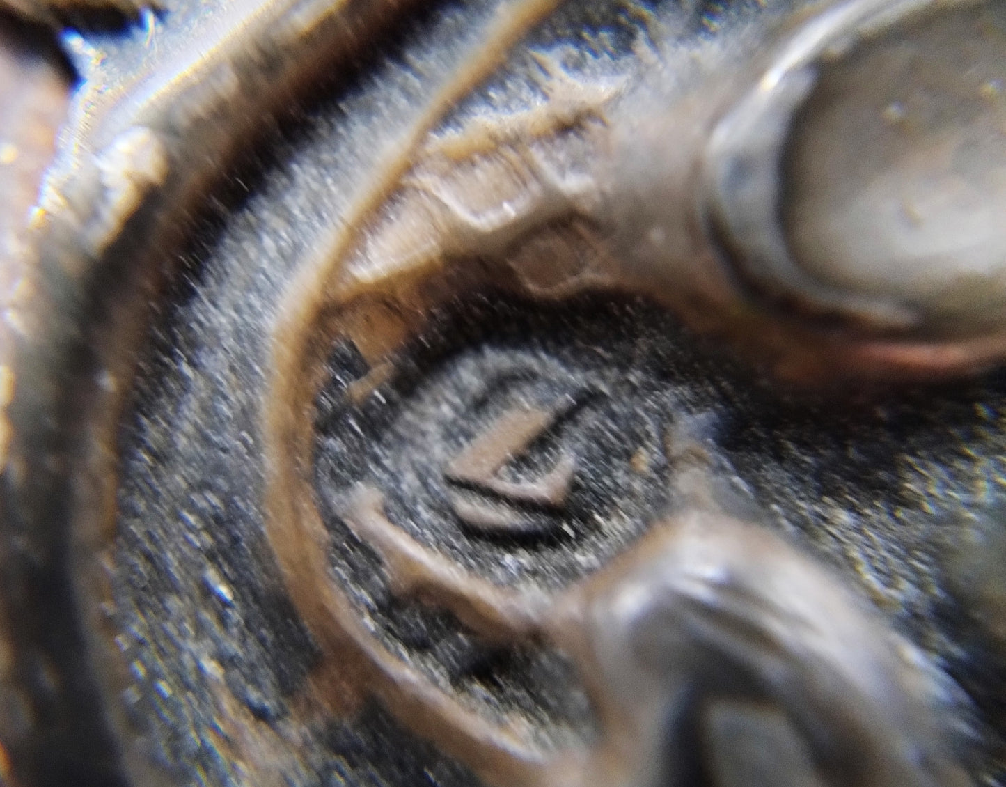 Bijbel met zilveren sloten, 1859