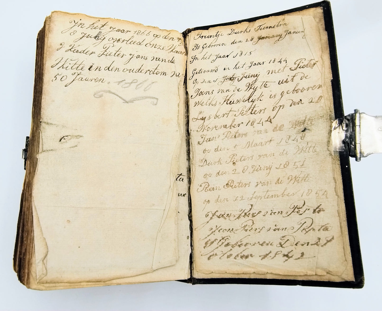Bijbel met zilveren slot, Wed. M.H. Merkelbach, Harlingen, 1843