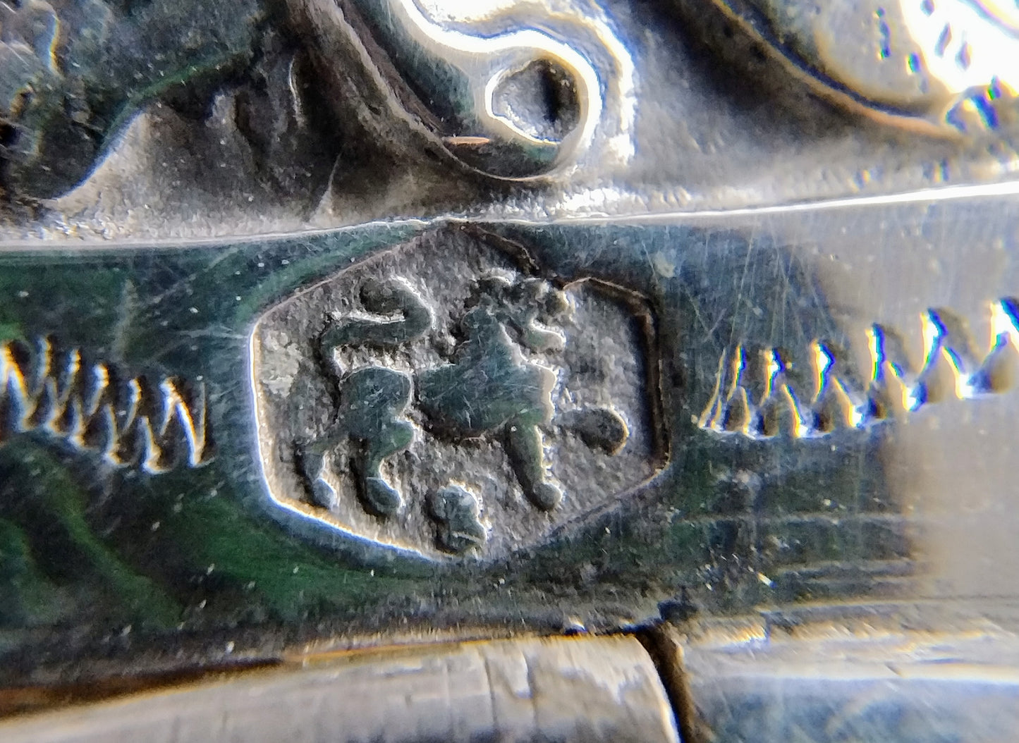 Bibel mit Silberschloss, KJ Kanninga / Drachten, 19. Jahrhundert