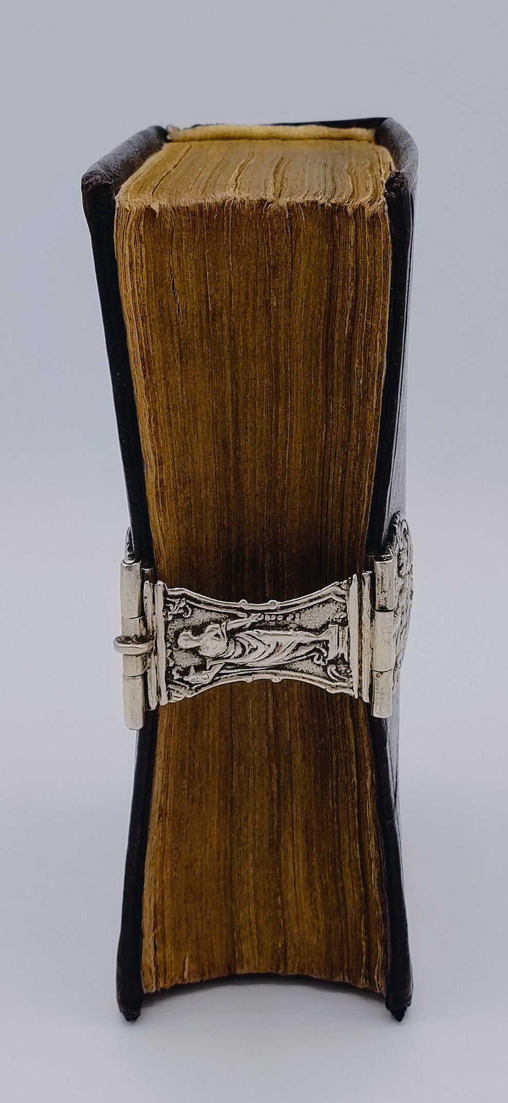 Bible with silver lock, H. Olfers, Groningen, 1770