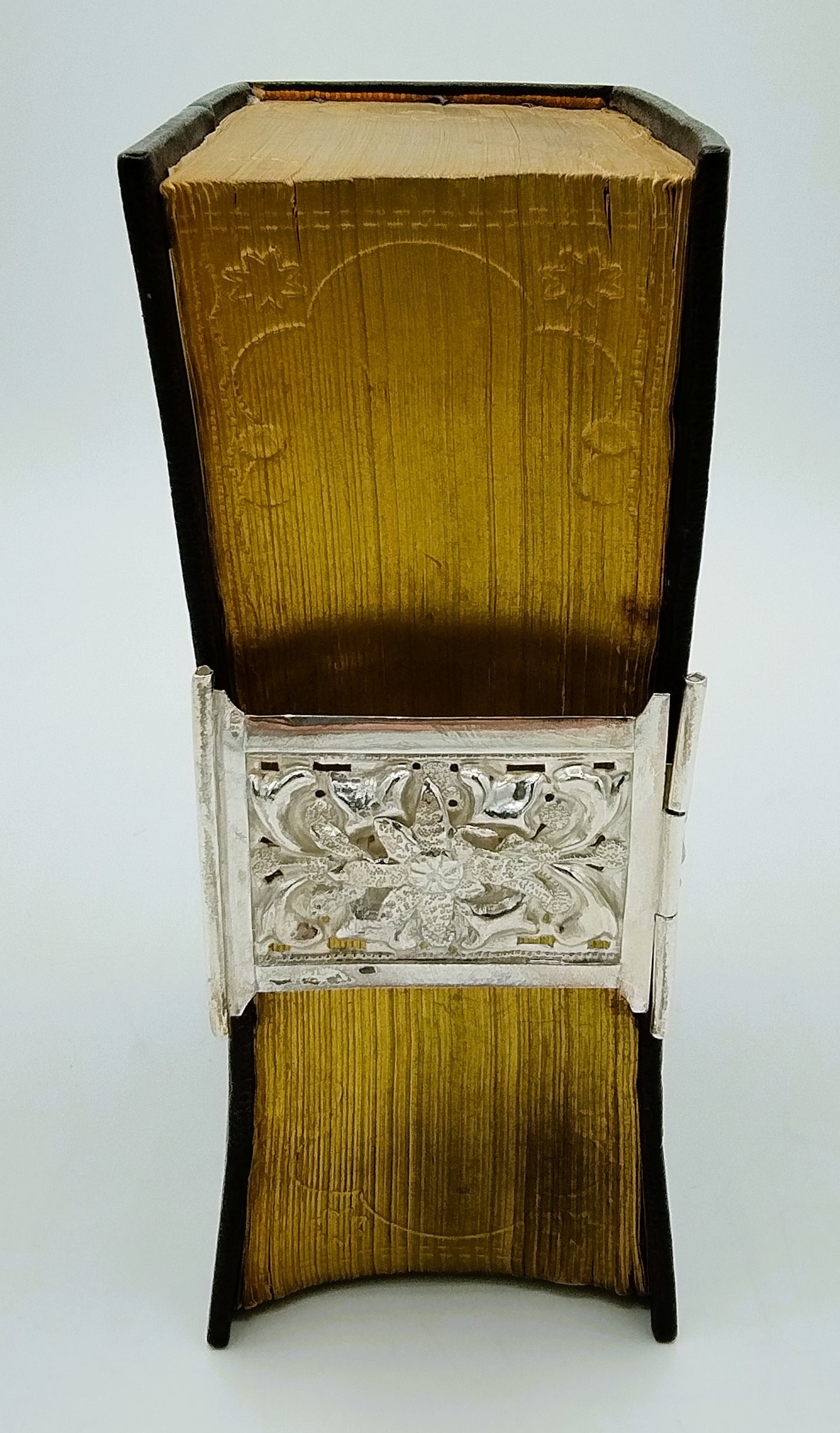 Bibel mit Silberschloss, J. Hemmes / Assen, 19. Jahrhundert