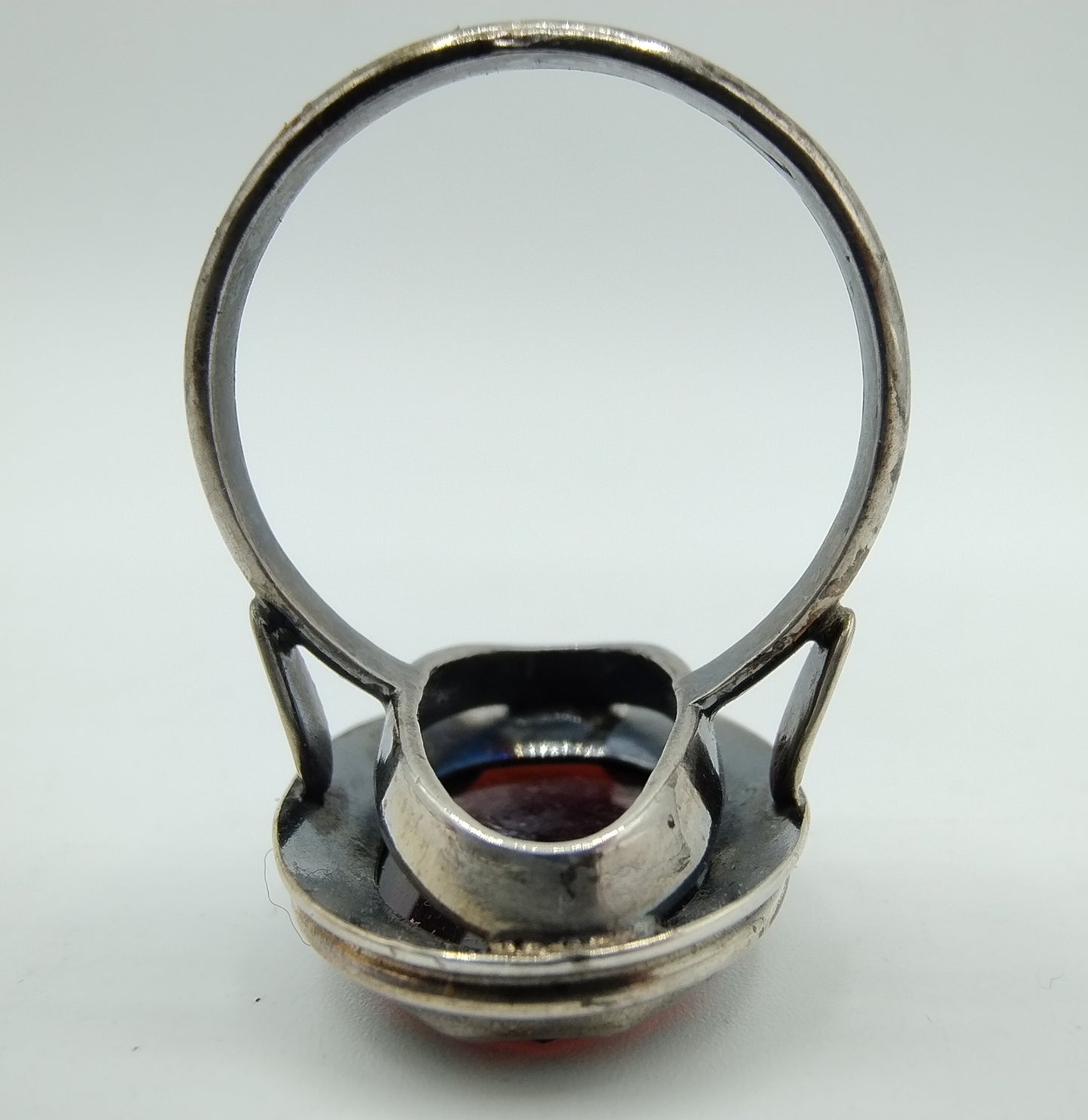 Zilveren ring met granaat, 835, 18 mm
