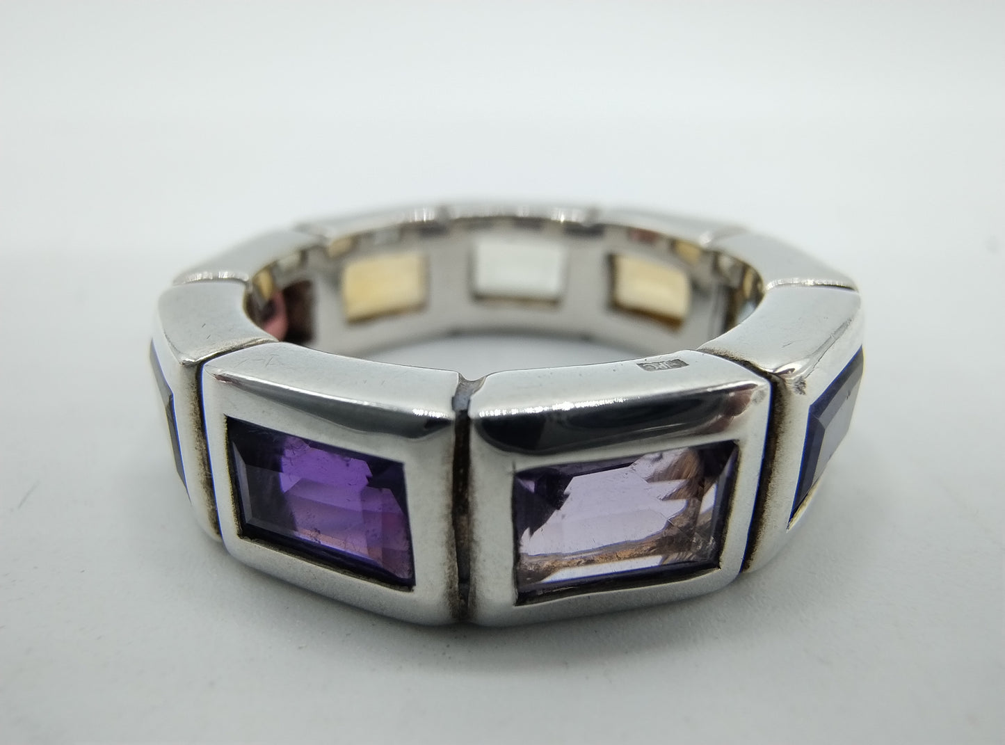 Zilveren ring met 9 kleurstenen, Amsterdam, 925, 18 mm