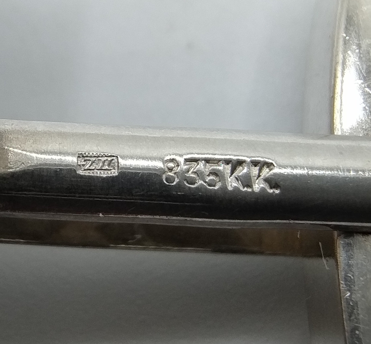 Silver cufflinks, 835