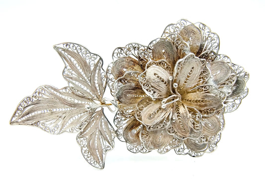Silver brooch, 835