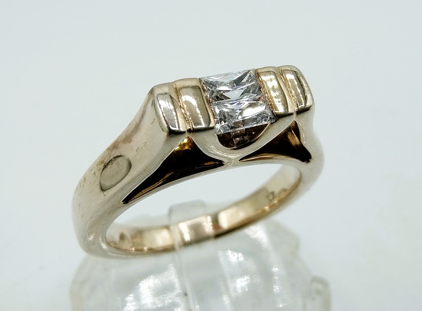 Zilveren ring met 2 zirkonia's, 925, 17 mm