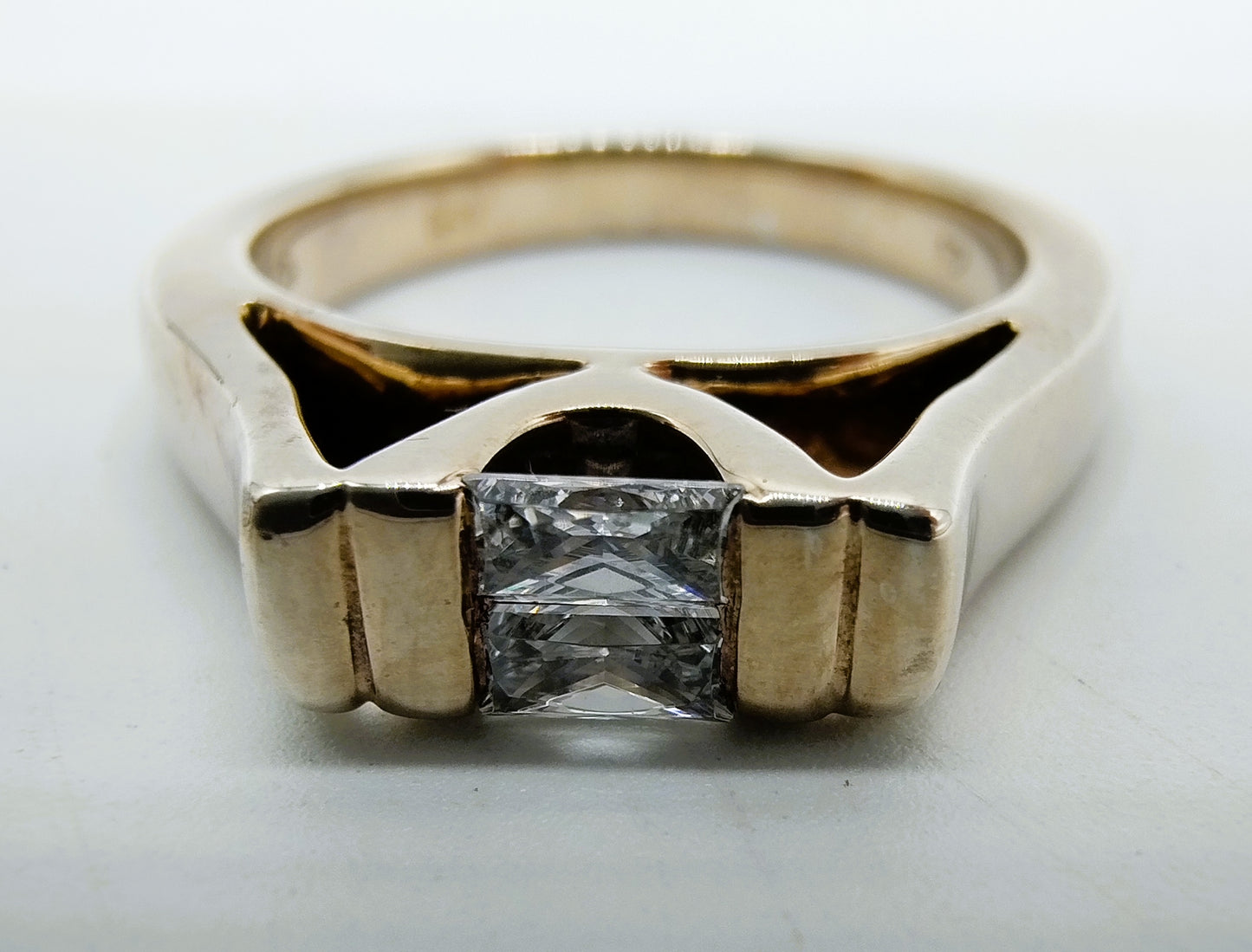Zilveren ring met 2 zirkonia's, 925, 17 mm