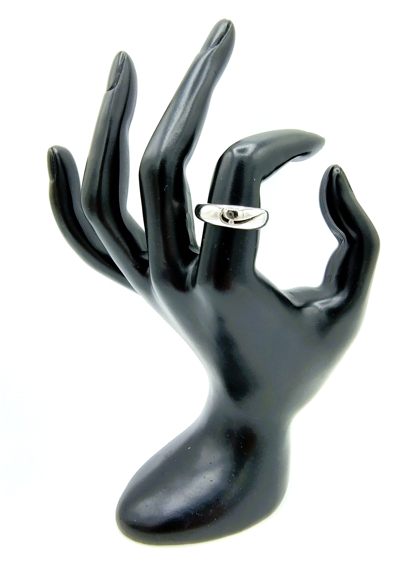 Zilveren ring met diamant, 925, 18 mm.