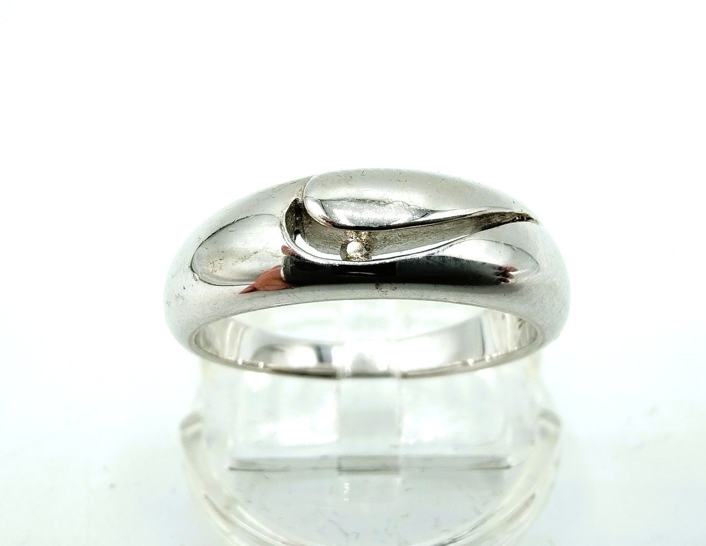 Zilveren ring met diamant, 925, 18 mm.