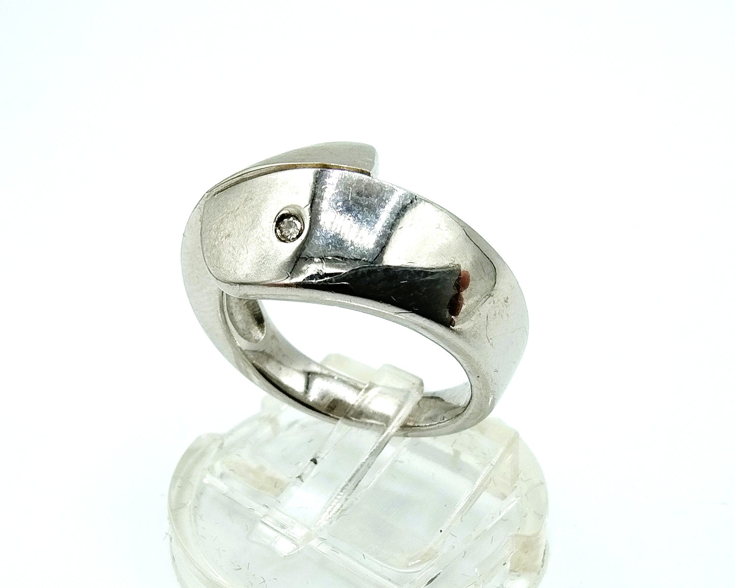 Mat / gladde zilveren ring met diamant, 17.5 mm