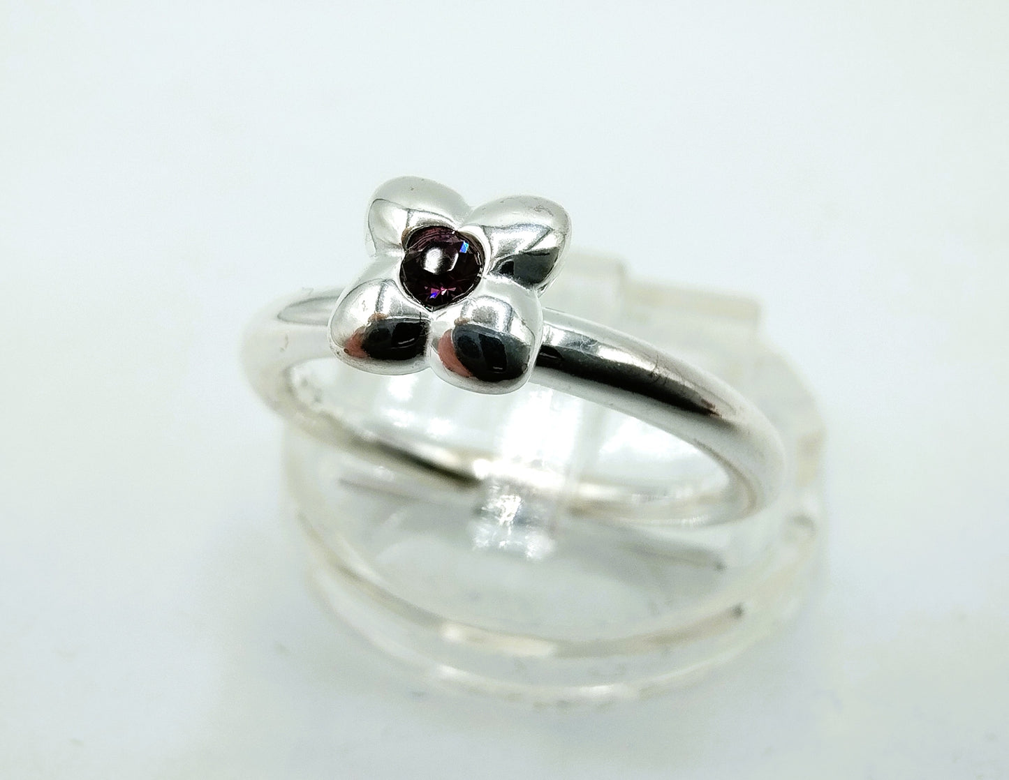 Zilveren ring met amethist, 925, 17 mm