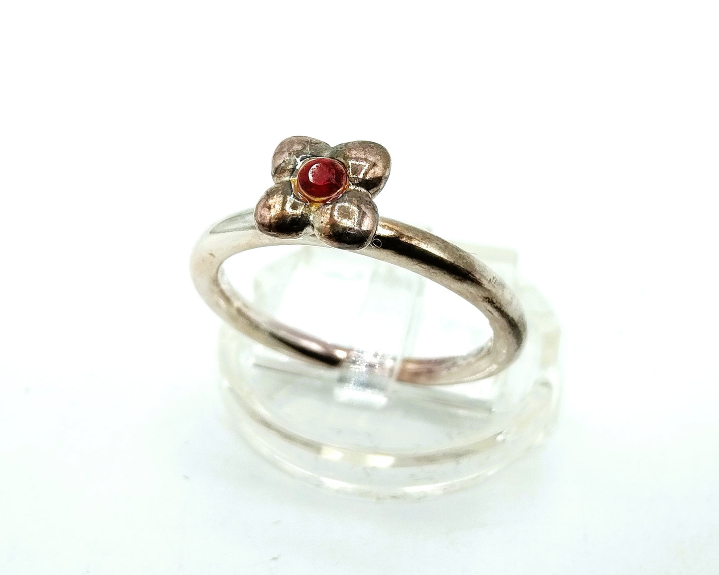 Zilveren ring met rode steen, 925, 17 mm