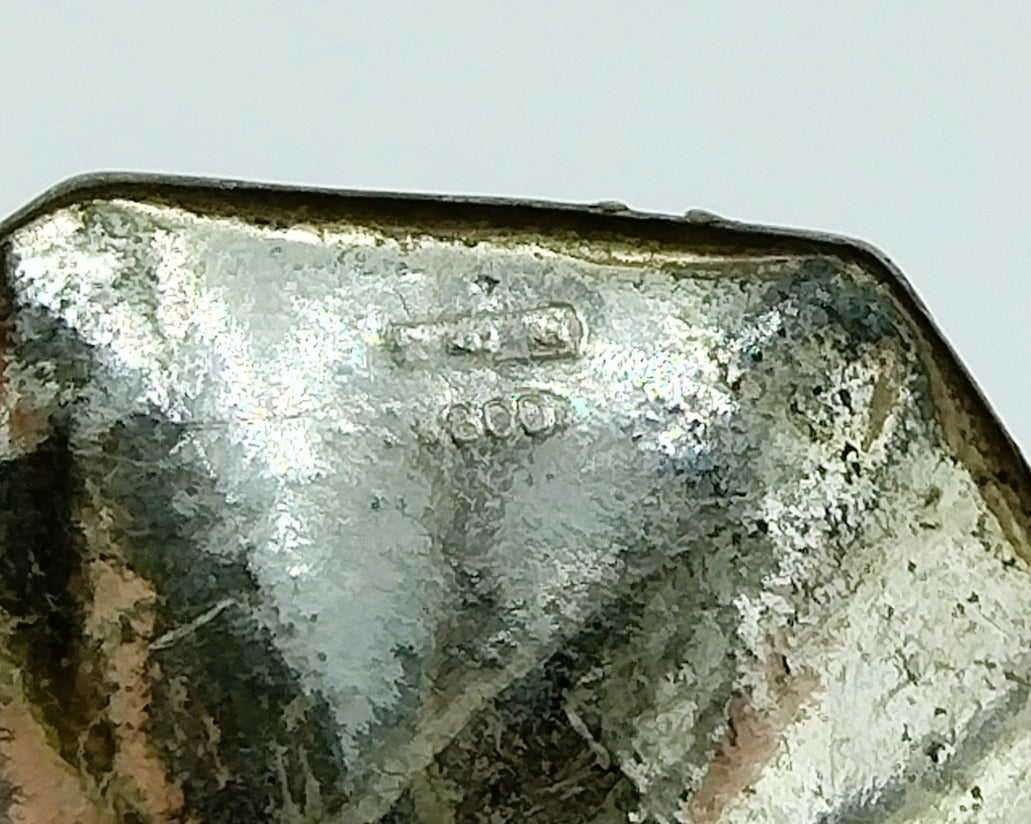 Zilveren miniatuur, kat onder paraplu, Arezzo / Italië, 800