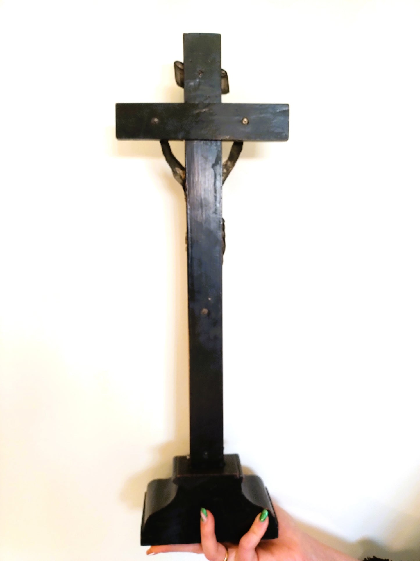Silberkorpus auf Holzkreuz, 18. Jahrhundert