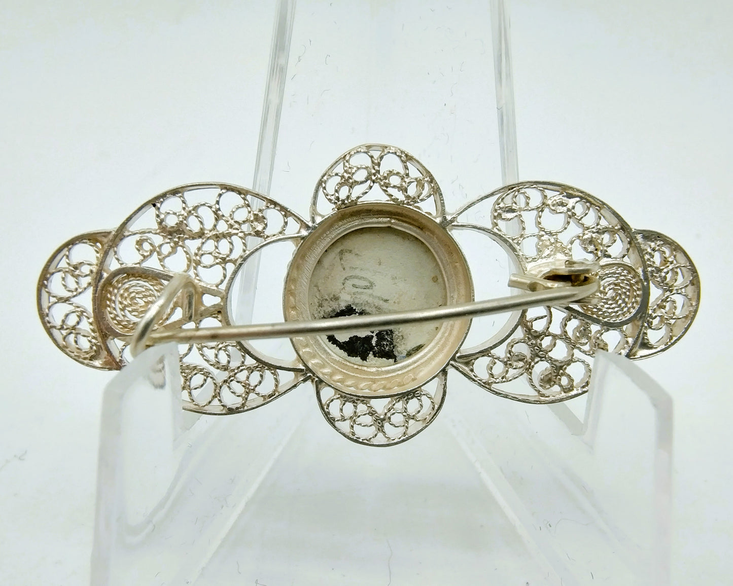 Silver brooch, Delft blue, 835
