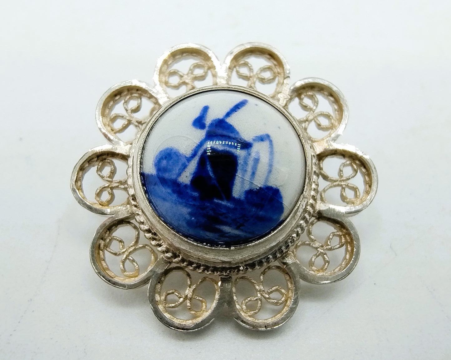 Zilveren broche, Delfts blauw, 835