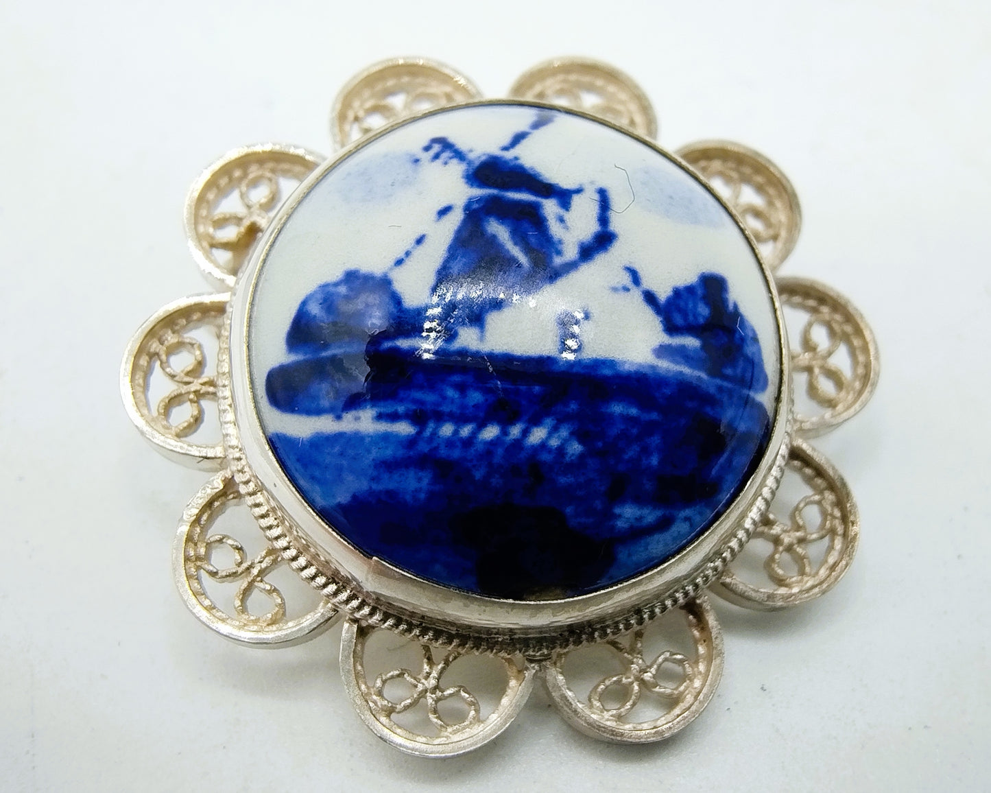 Zilveren broche, Delfts blauw, 835