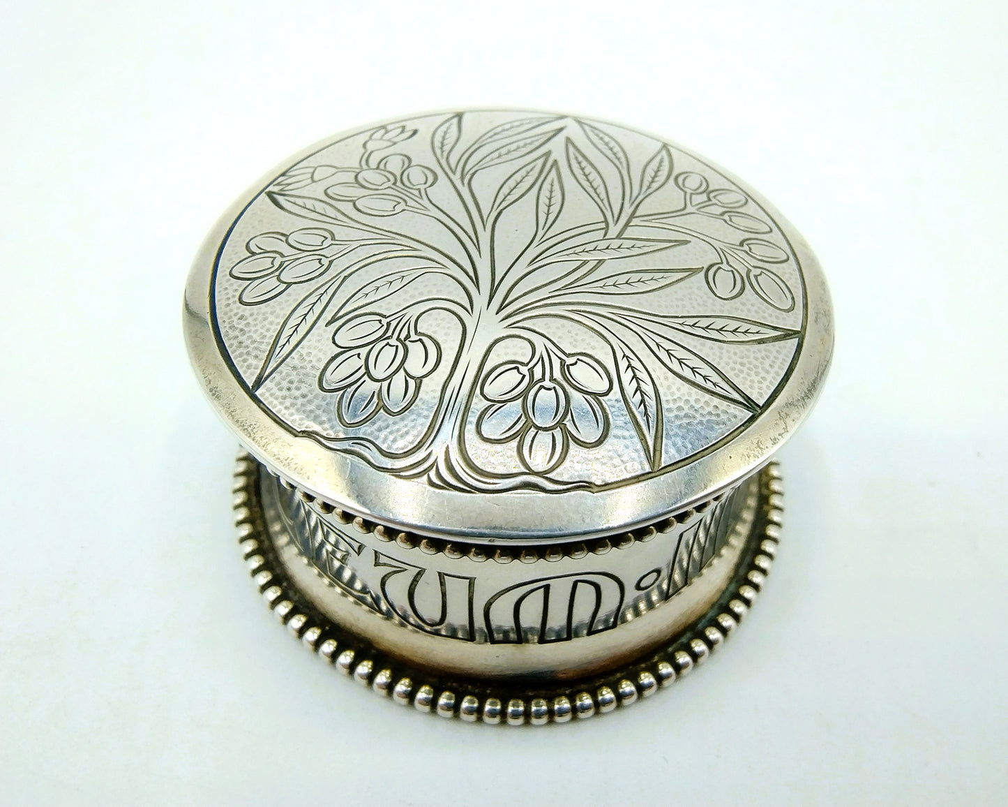 Silver service box for anointing the sick, HFJ Kaub, Utrecht, ca. 1925