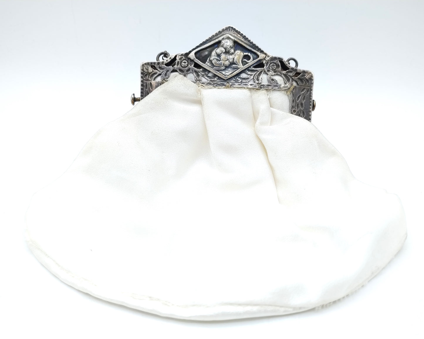 Silver purse bracket with purse, G. Wouda / Drachten, 19th century