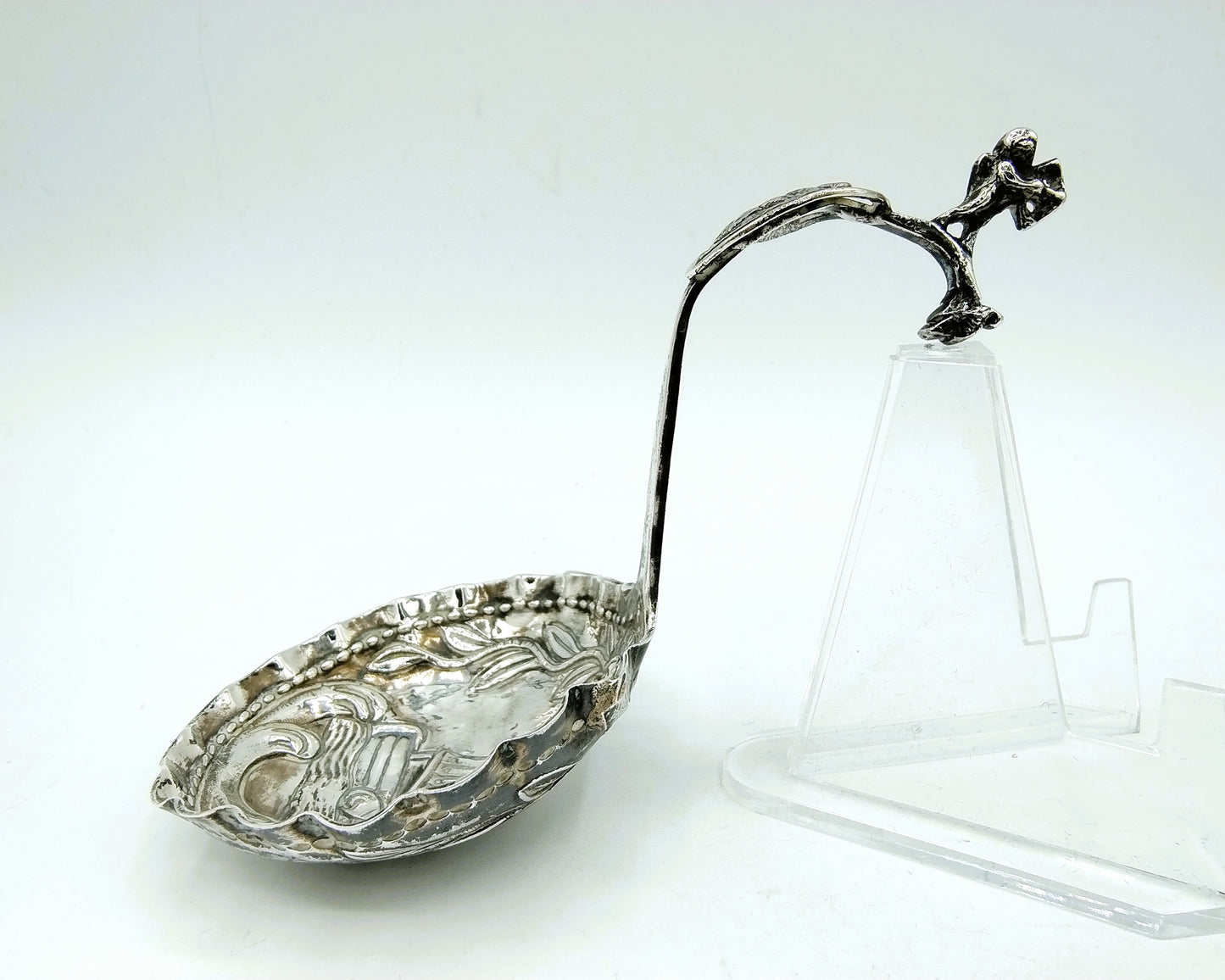 Silver cream spoon, HW Schut, Leeuwarden, 1809