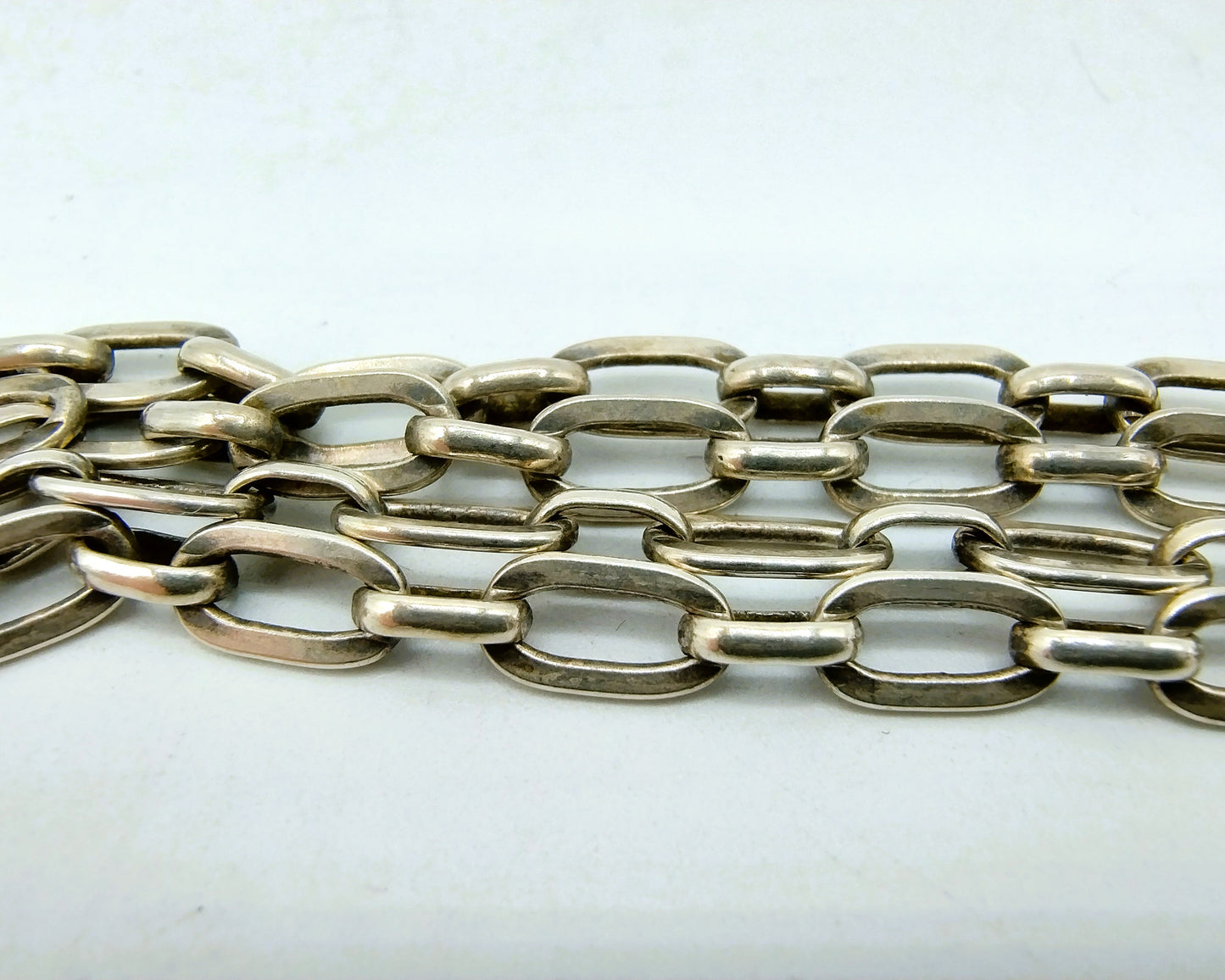 Zilveren ketting met gitten hanger, 50,5 cm