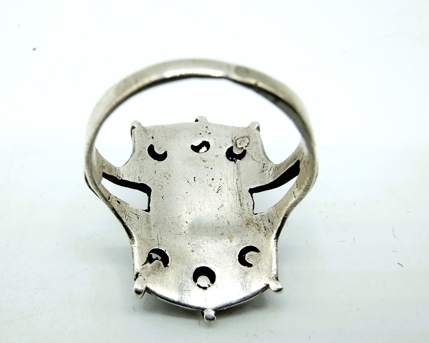Zilveren ring met koraal, 17 mm