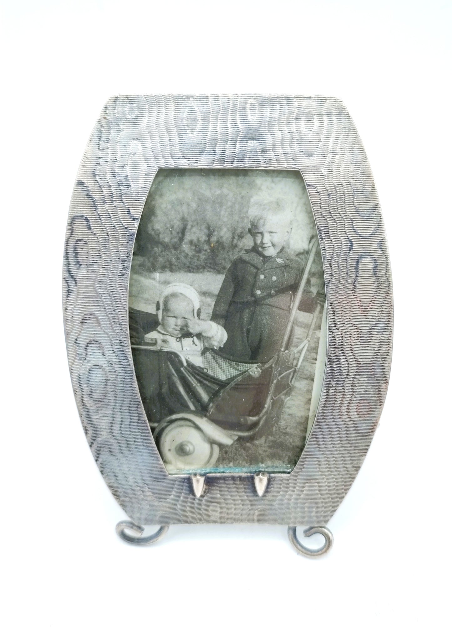 Zilveren fotolijstje met originele foto, 20e eeuws