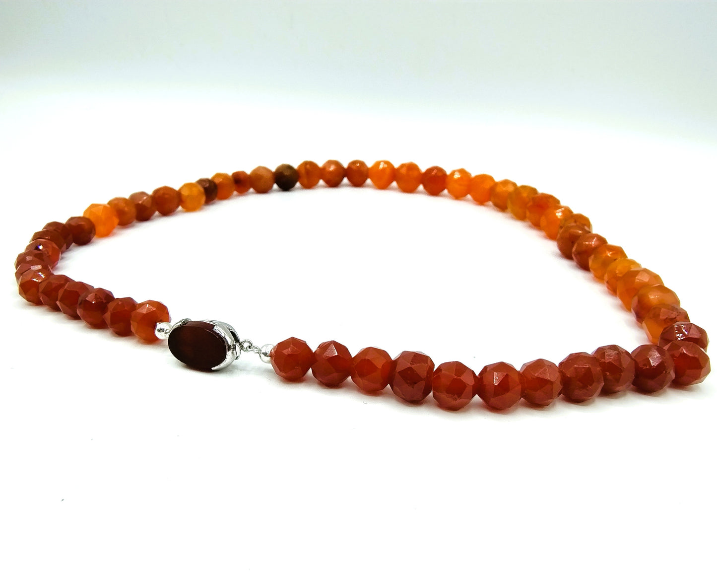 Carnelian necklace with silver clasp, 59 cm