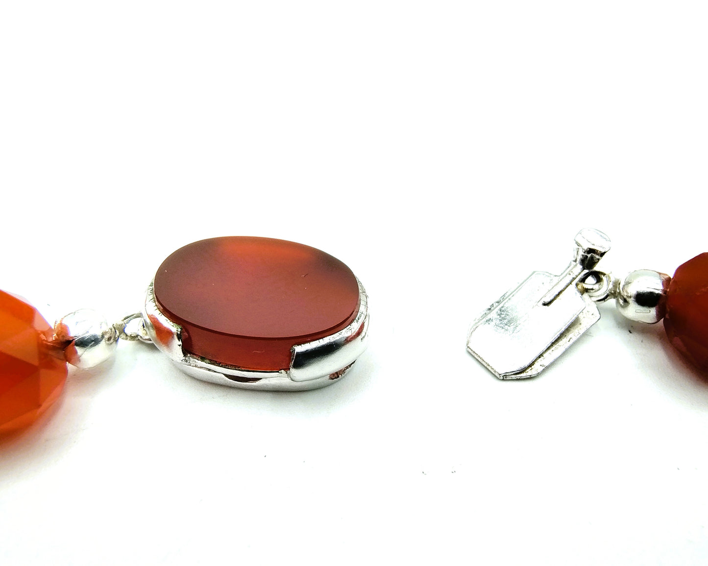 Carnelian necklace with silver clasp, 59 cm