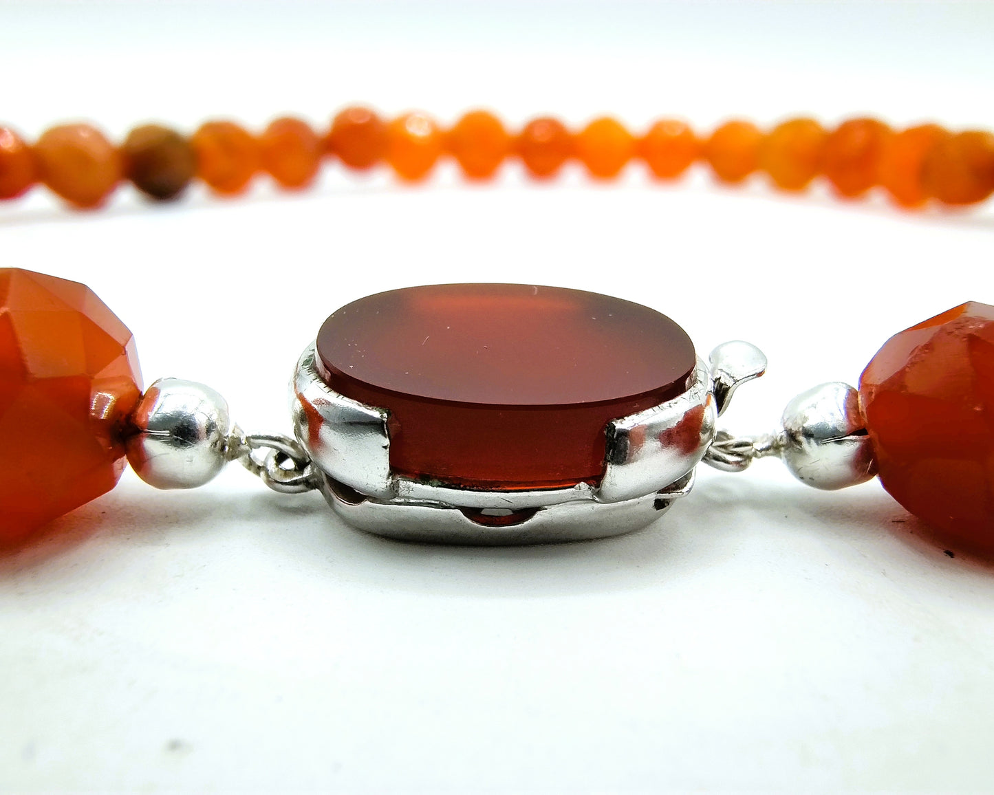Carnelian necklace with silver clasp, 59 cm