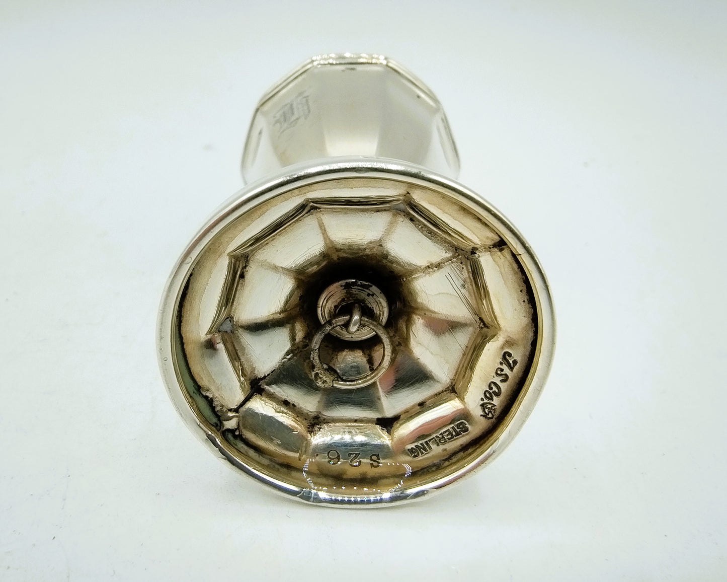 Zilveren peper- of zoutstrooier, Jennings silver company, Irvington, 925