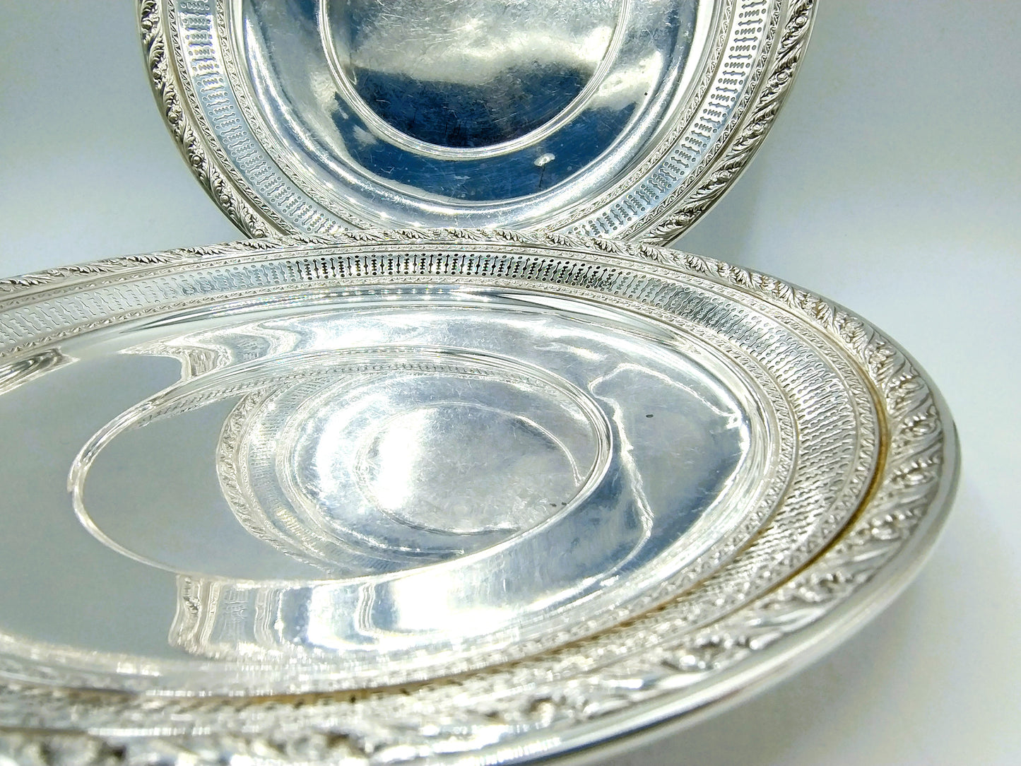 Silver plates (2x), Wallace, USA, 925