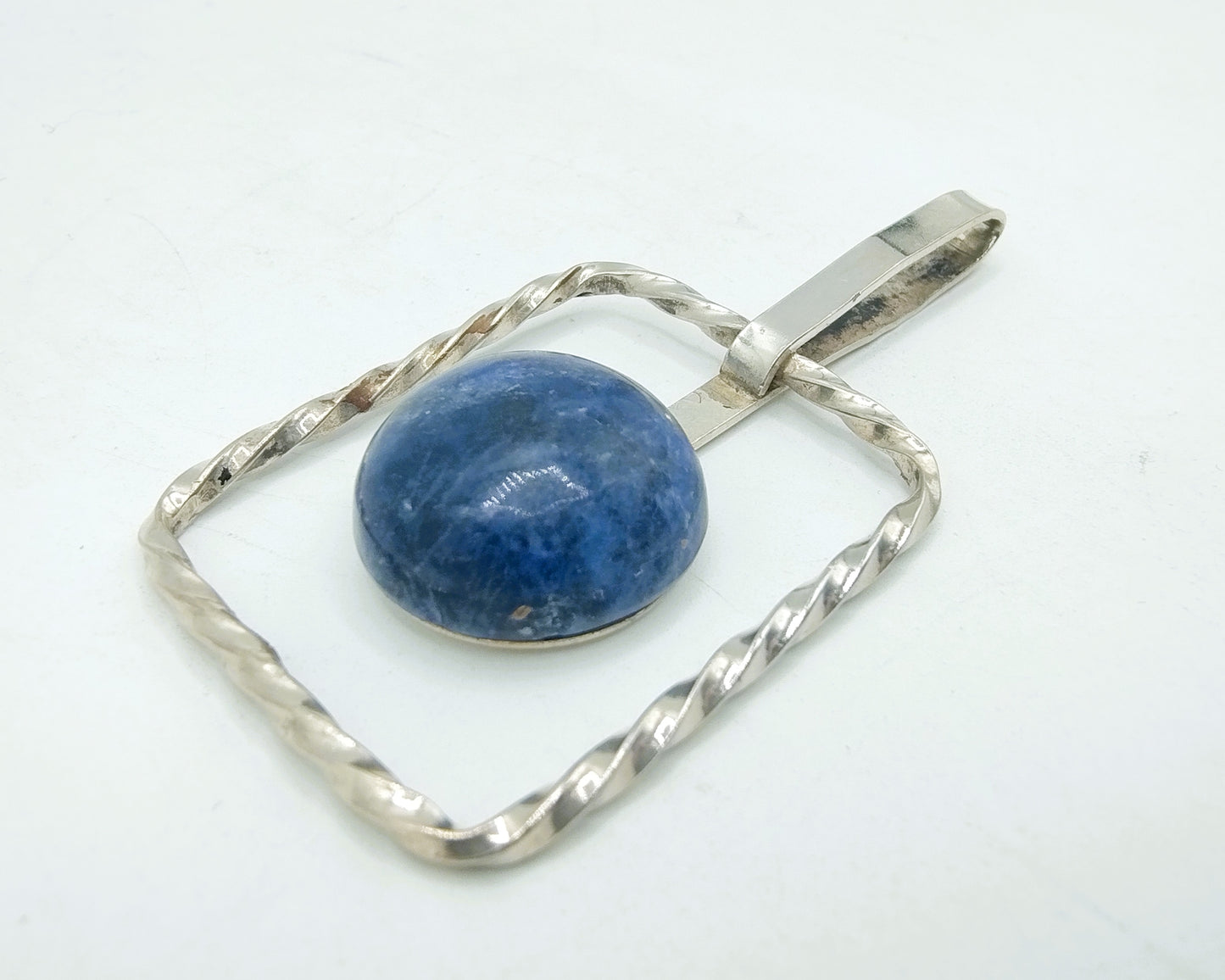 Zilveren hanger met blauwe steen, 835