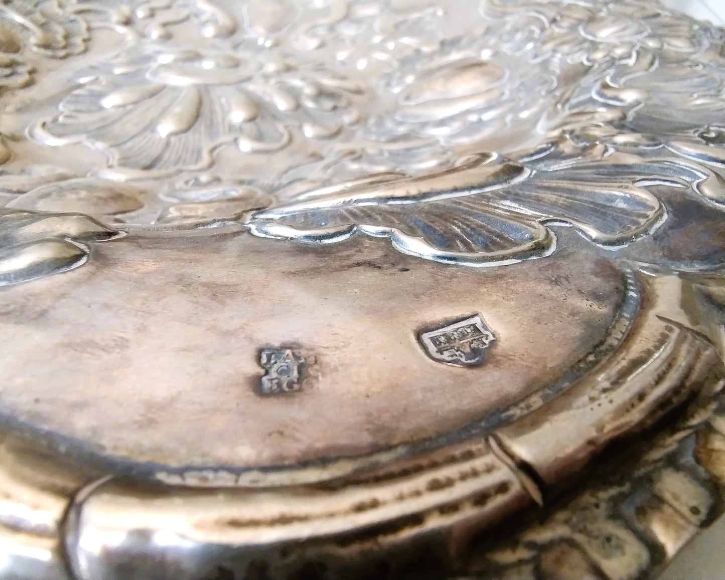 Zilveren schaal, F. A. Gonzalez de Lanciego, Logrono, Spanje, 18e eeuws