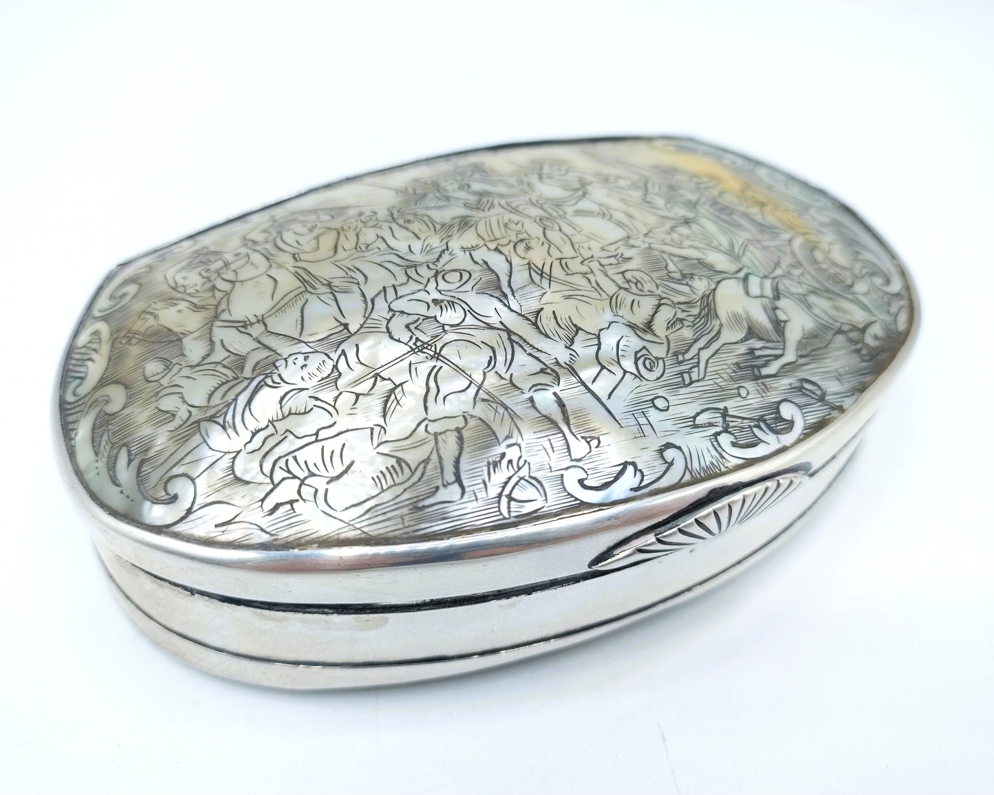 Silver tobacco box, The Hague, 19th century