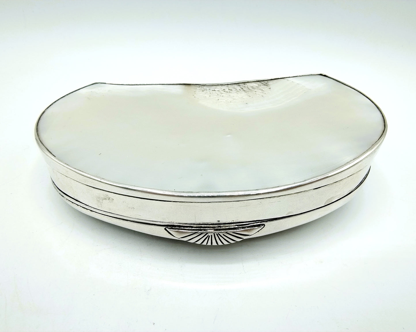 Silver tobacco box, The Hague, 19th century