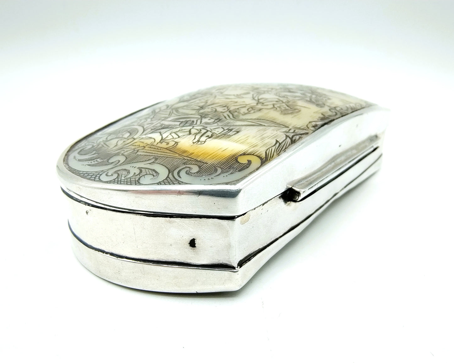 Silver tobacco box, The Hague (?), 19th century